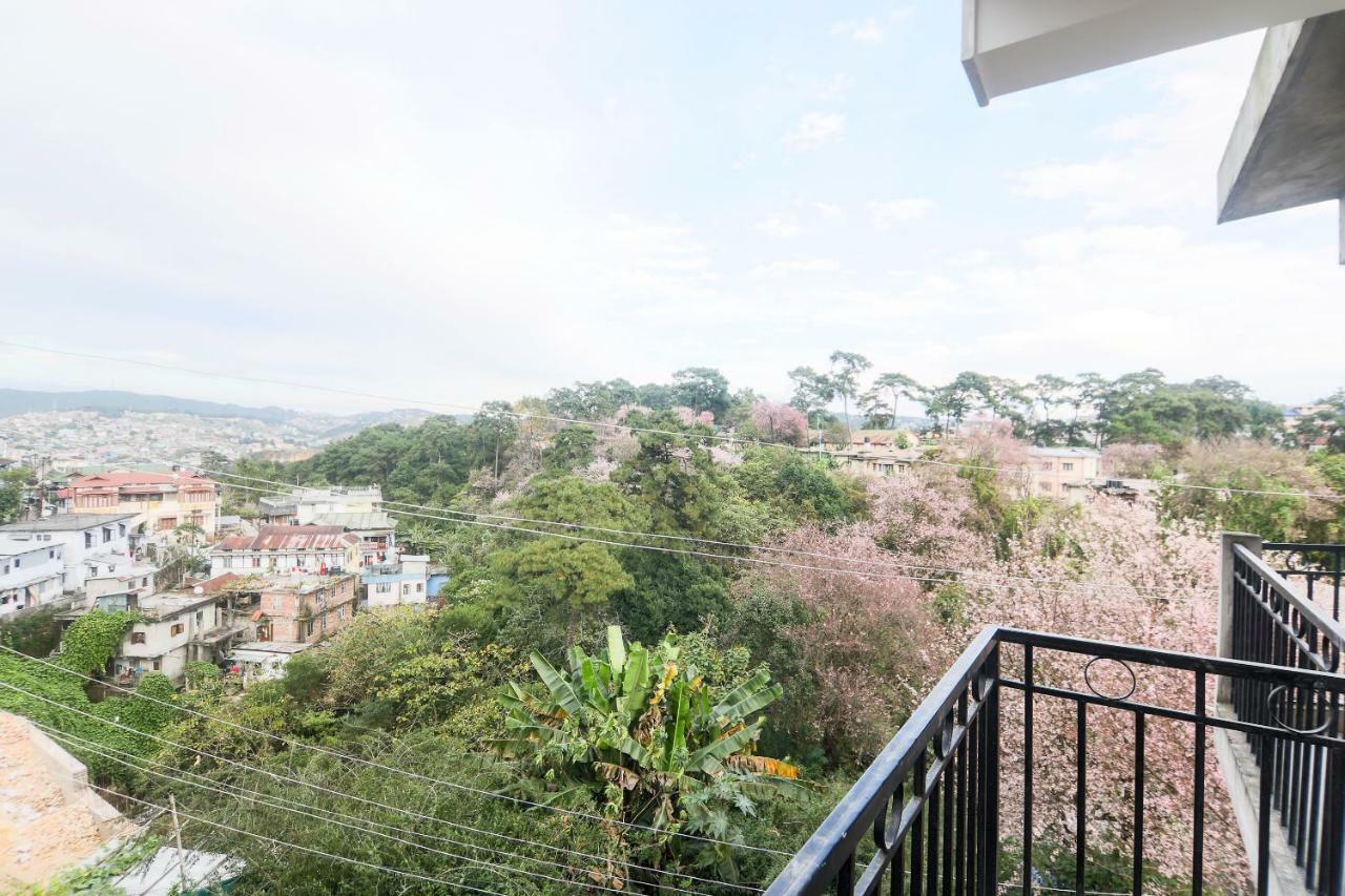Nirvana Guest House 西隆 外观 照片